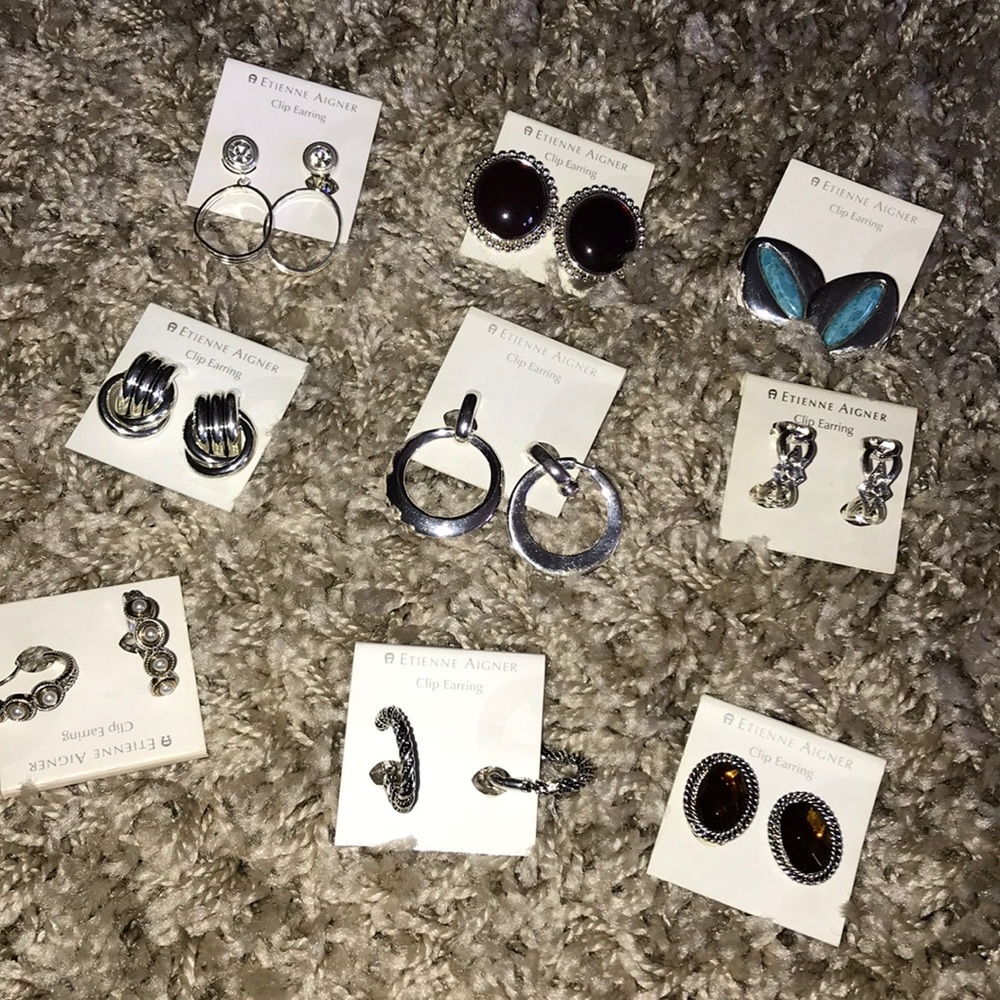 Lot 9    9 pairs of clip ons
